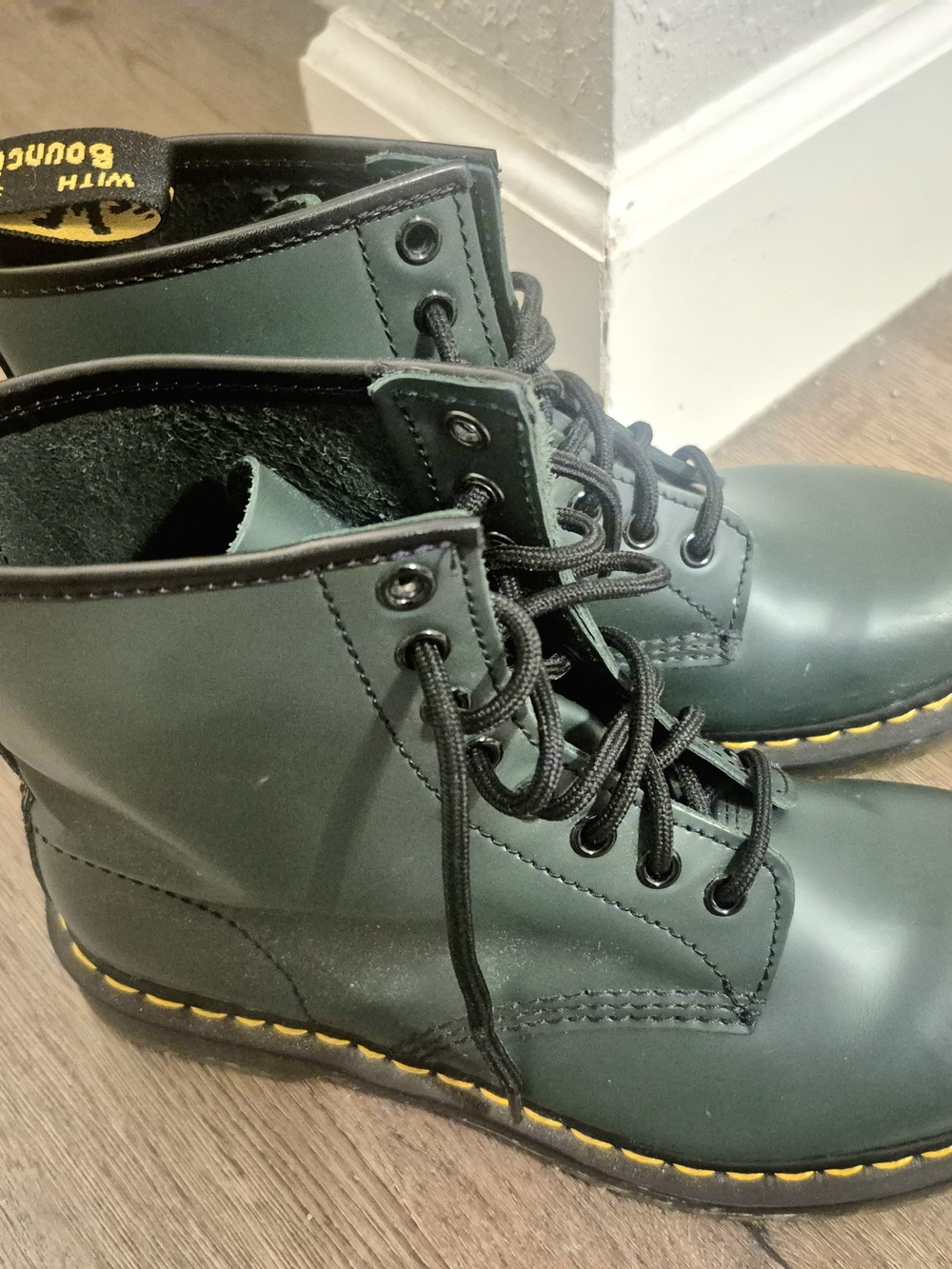 Dr. Martens 1460 Smooth Leather Lace-Up Boots in Green - Picture 3 of 5